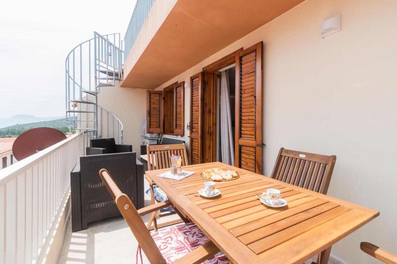 Uncle Leonard'S House Daire Cala Gonone Dış mekan fotoğraf